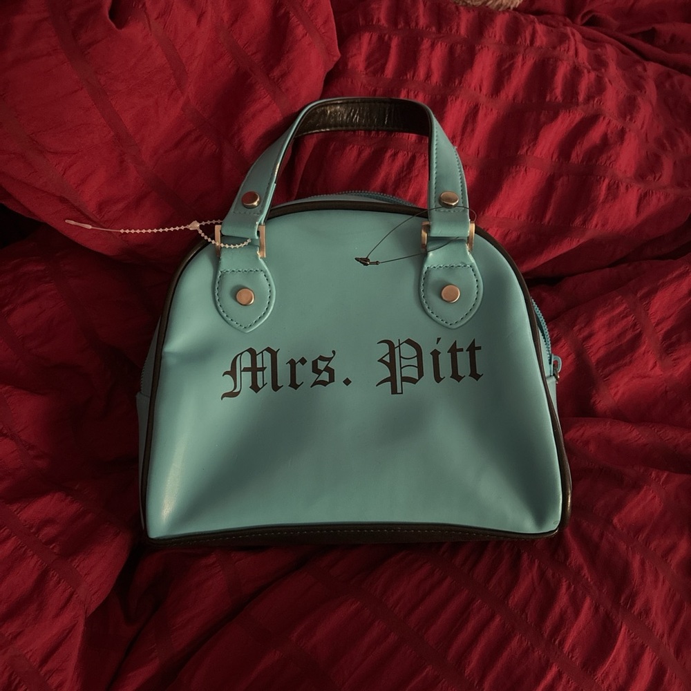 Mrs Pitt y2k mini purse